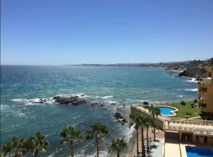 Espectacular Apartamento En Primera Linea De Playa Benalmádena Dış mekan fotoğraf